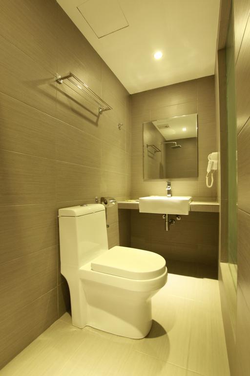 Hotel 99 Pusat Bandar Puchong Exterior foto