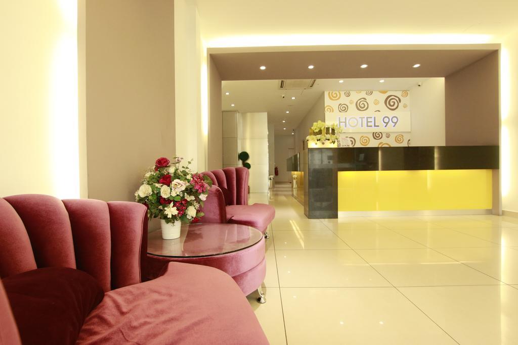 Hotel 99 Pusat Bandar Puchong Exterior foto
