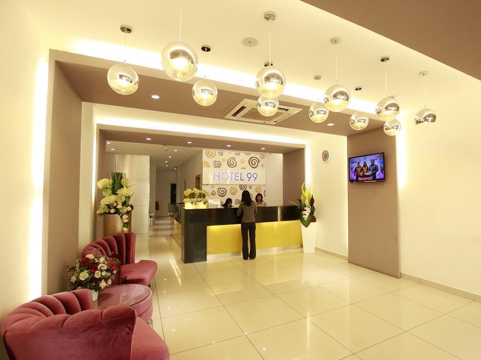 Hotel 99 Pusat Bandar Puchong Exterior foto